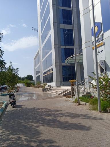 عکس ساختمان آنا | بورس اوراق بهادار تالار منطقه ای کیش